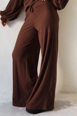 8337 מכנס חום