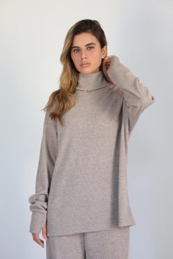 8350 חום בהיר קרוב