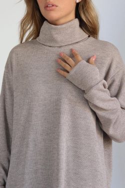 8350 חום בהיר קרווב מאד